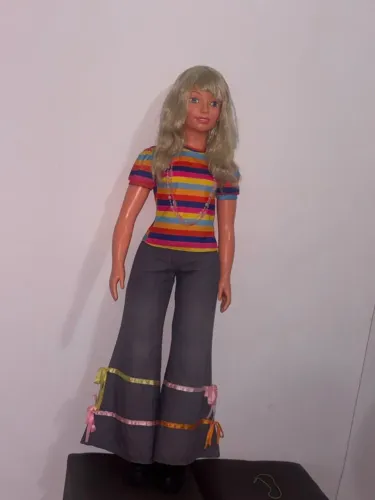Vende -se essa boneca original