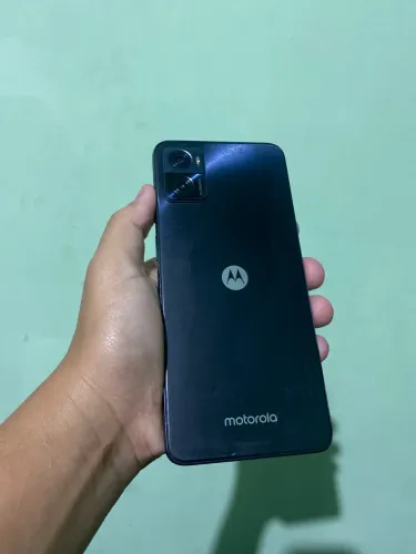CELULAR MOTO E22