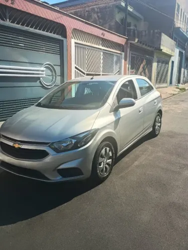 Chevrolet Onix Hatch LT 1.0 8V Flex Mec. 4P 2019
