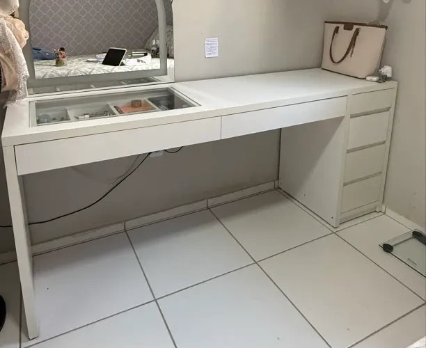 Penteadeira/ Escrivaninha planejada -MDF alta qualidade 