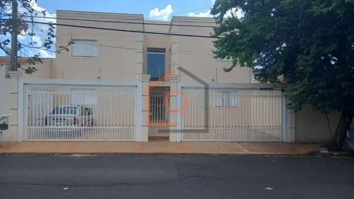 Cojunto de Kitnets à venda no Jardim do Carmo, Araraquara.