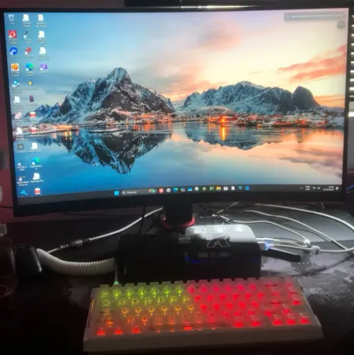 Monitor 240hz 0,5 ma AOC 27 Pol