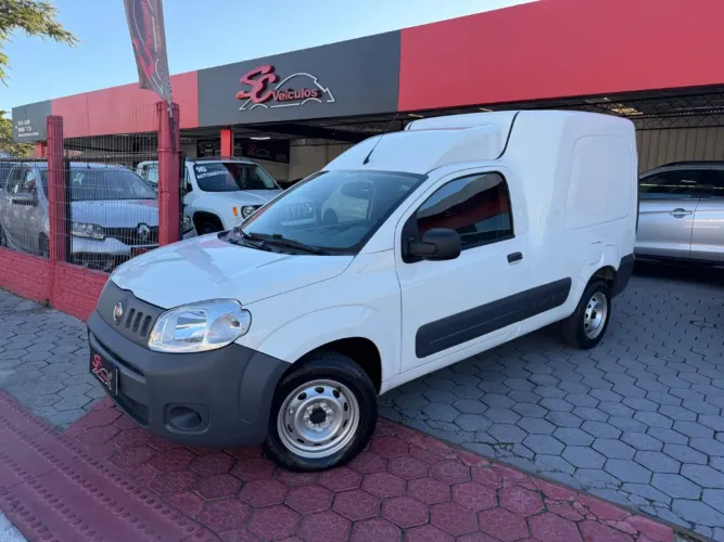 Fiat Fiorino Furgão Work. Hard 1.4 Flex 8V 2P 2019