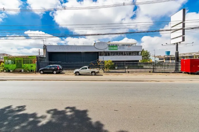 LOJA PARA LOCAÇÃO NO PINHEIRINHO EM CURITIBA