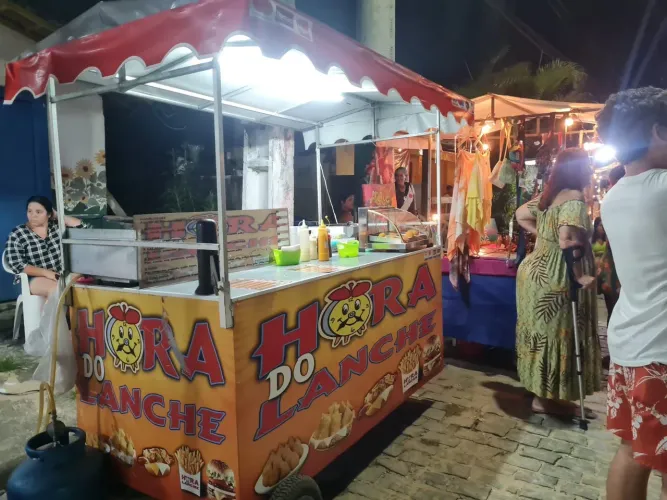 CARROCINHA DE LANCHES