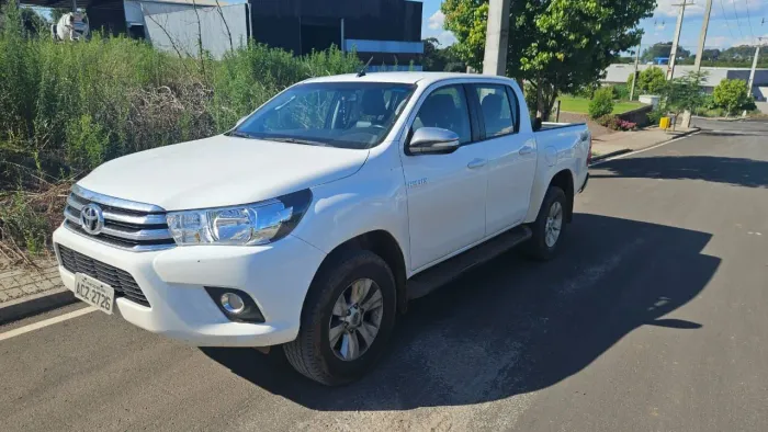 Toyota Hilux CD SRV 4X4 2.8 TDI Diesel Aut. 2017