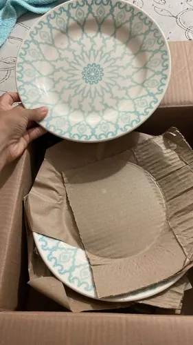 Conjunto de pratos