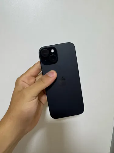 iPhone 15 256