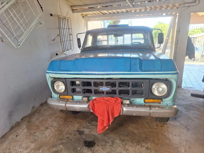 Chevrolet C-10 2.5/4.1 1978