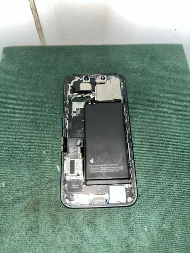 iPhone 13 peça
