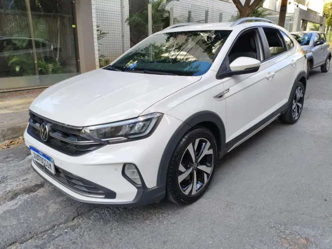 Volkswagen Nivus Highline 1.0 200 TSI Flex AUT 2021