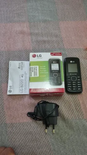 CELULAR LG DOIS CHIPS NOVINHO