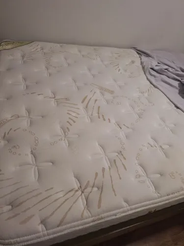 Colchão casal 1.40