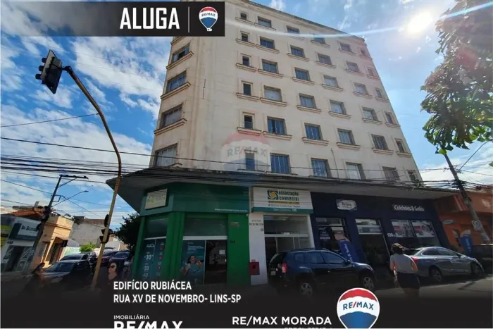 Sala comercial esperando por você. A localização perfeita para o sucesso do seu negócio! #