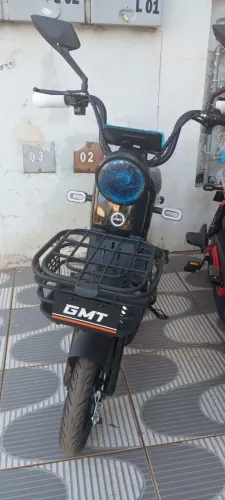 Scooter Nova
