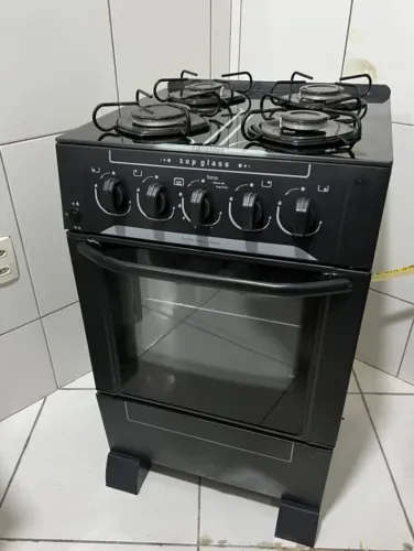 VENDO FOGÃO 4 BOCAS PRETO TAMPA DE VIDRO