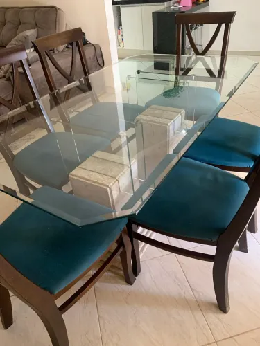 Vidro de mesa de jantar.