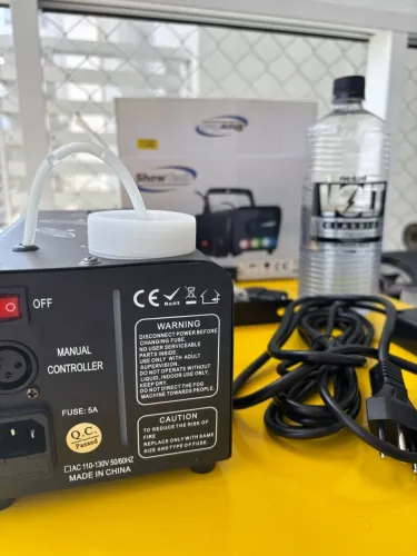 Máquina de Fumaça Showtech Pouco Usada + Acessórios