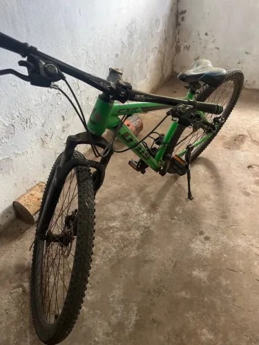 Vende-Se essa Bike Lotus
