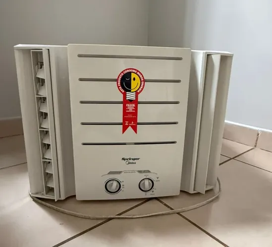 Ar condicionado janeleiro 10 mil btus 