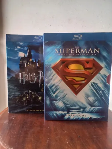 Mais de 400 filmes entre DVDs & BLU-RAYs... Aproveite !!!!!!