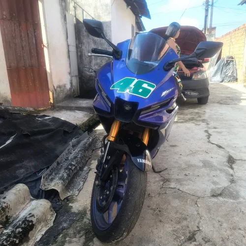 Máquina Linda Azul preta