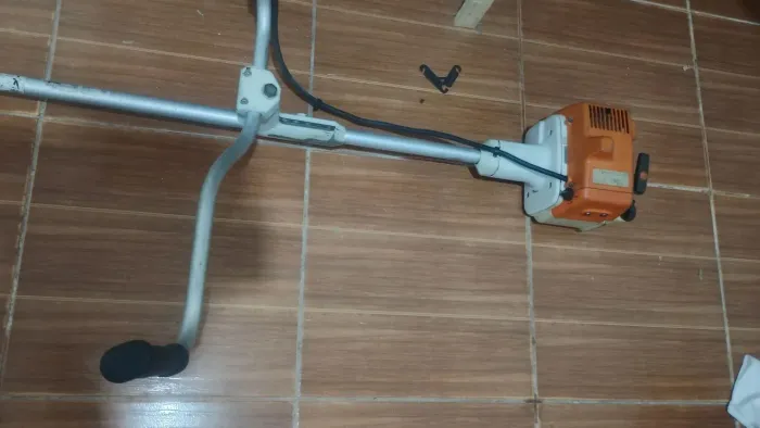 Roçadeira  Stihl 220