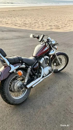 Vendo moto virago ano 2000 o valor r$ 16800 troco por carro a partir de 2015