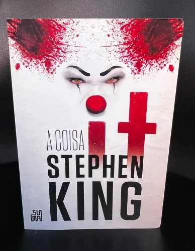 Livro It: A Coisa - Stephen King (Suma) | Estado de Novo (Nunca Lido)