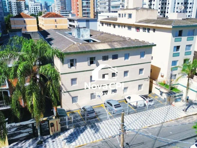 Kitnet à Venda no Canto do Forte  500m da Praia Pega imóvel e Veículo