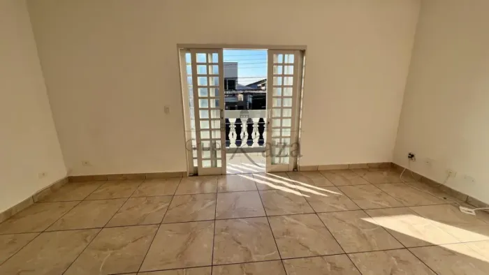 Casa Sobrado - Bosque dos Ipês - 3 Dormitórios - 100m².