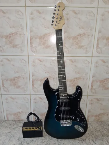 Guitarra e amplificador, novo nunca usada