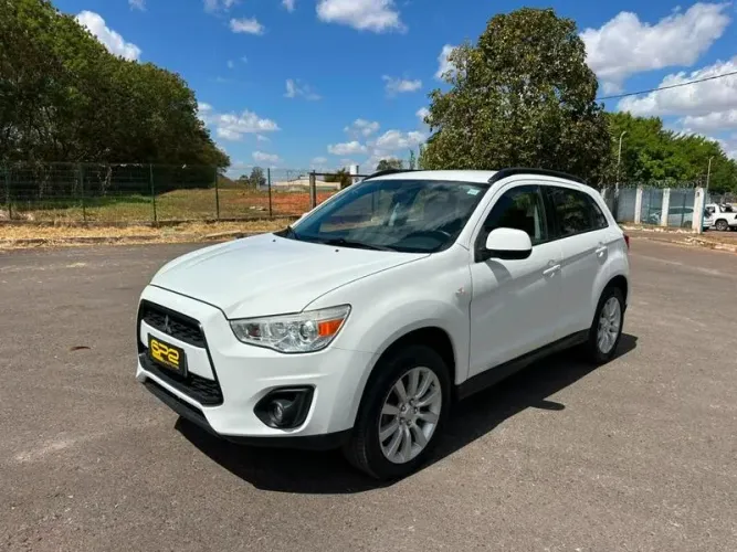 Mitsubishi ASX 2.0 16V 160cv Aut. 2014