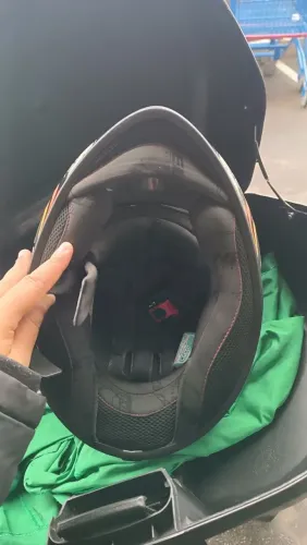 Capacete helt