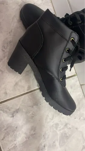 Bota coturno