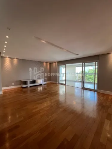 Apartamento de Alto Padrão Disponível a Venda no Bairro Santo Antônio com 04 Suítes, 04 Va