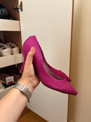 Vendo sandália Arezzo rosa fúcsia