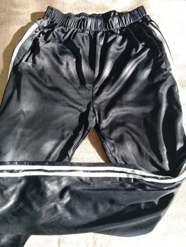 Calça de agasalho unissex G