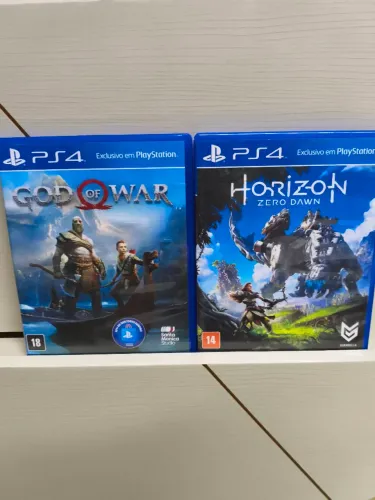 2 jogos Playstation 4 + brinde