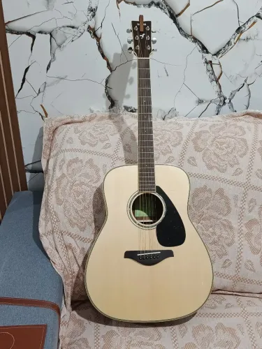 Violão Yamaha FG830 Importado