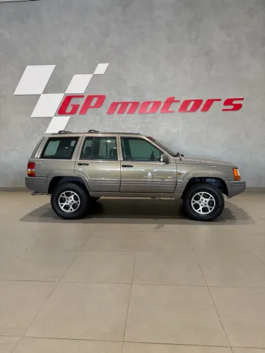 Jeep Grand Cherokee Limited 5.2 Aut. 1997