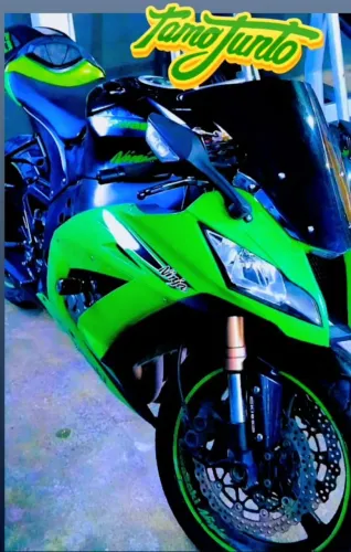 Vendo Kawasaki Ninja ZX10R 1000 cc