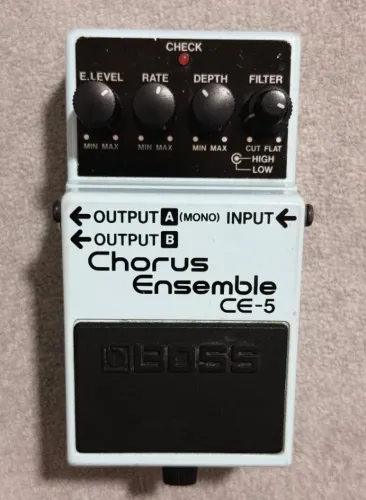 Pedal Boss CE-5 Chorus Ensemble