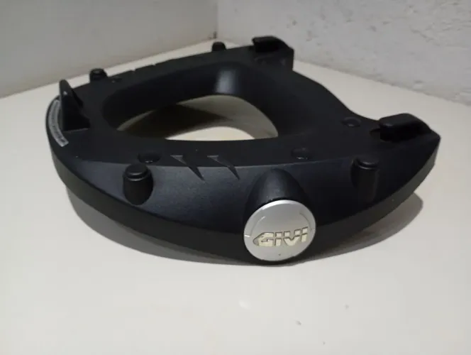Base para baú Monokey GIVI