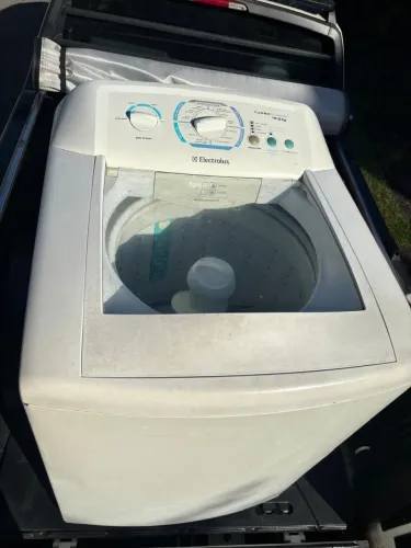 VENDO MÁQUINA LAVAR ELETROLUX 12kg NO ESTADO