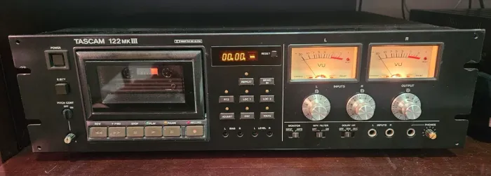 Tape Deck 3 cabeças TASCAM 122 MK-3