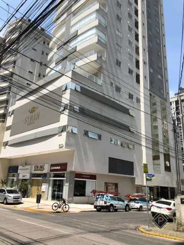 Apartamento à venda no bairro Meia Praia - Itapema/SC