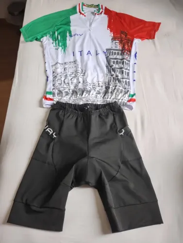 Roupa ciclismo Itália