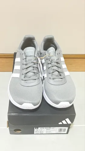 Tenis adidas racer 