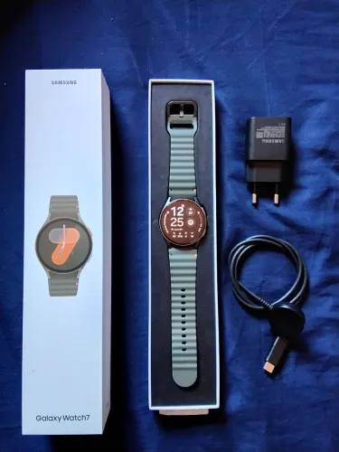Samsung Galaxy SmartWatch 7 40mm Bluetooth.